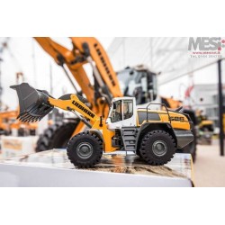 LIEBHERR L586 Xpower - Pala Gommata - 1:50